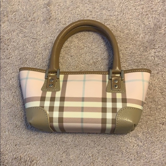 burberry print purse